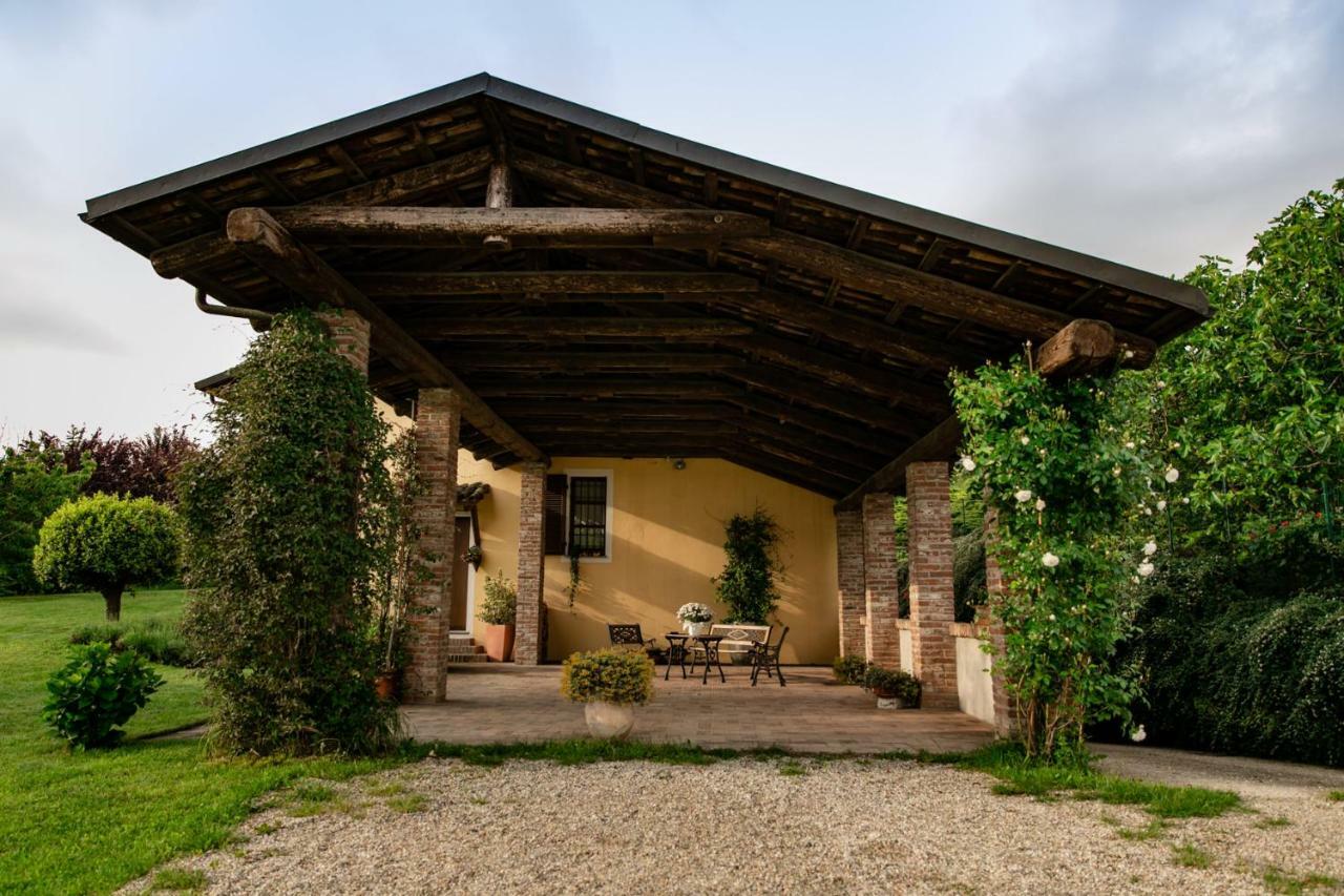 알바 La Casa In Collina 아파트 외부 사진