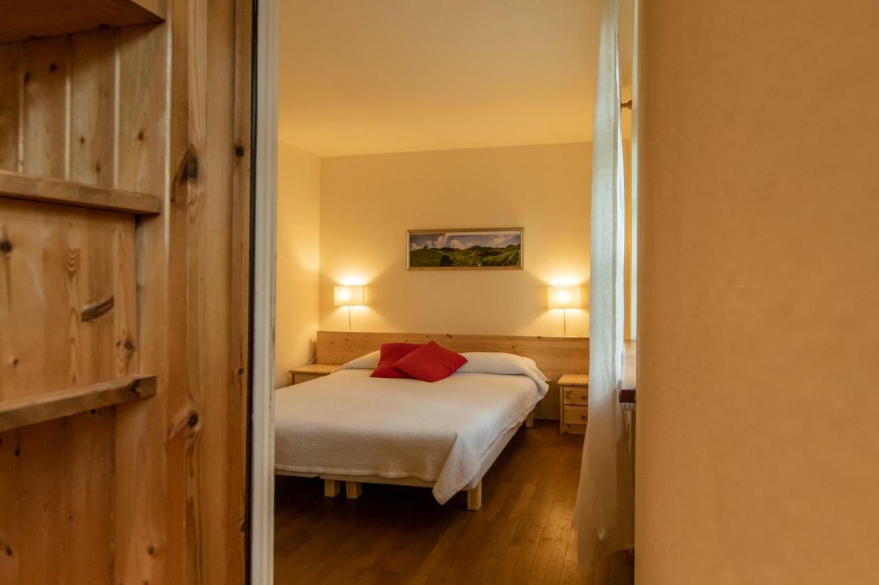 알바 La Casa In Collina 아파트 외부 사진